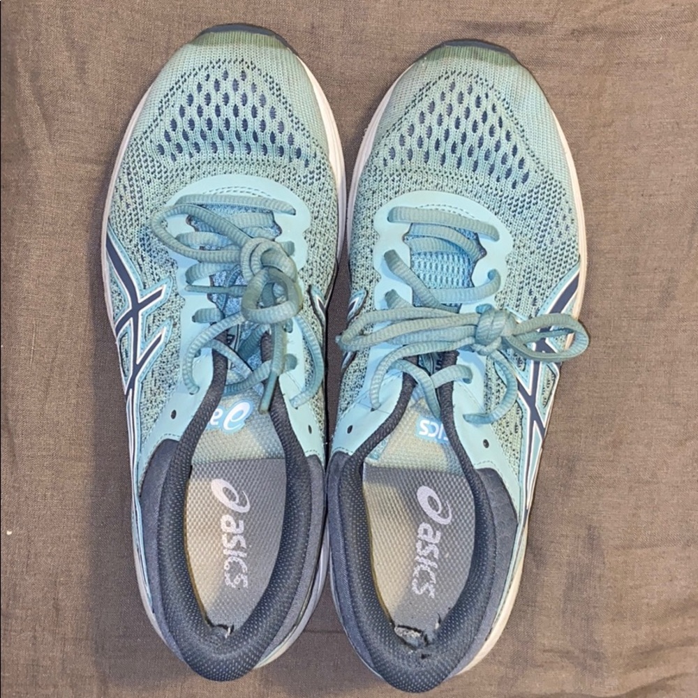 ASICS size 8